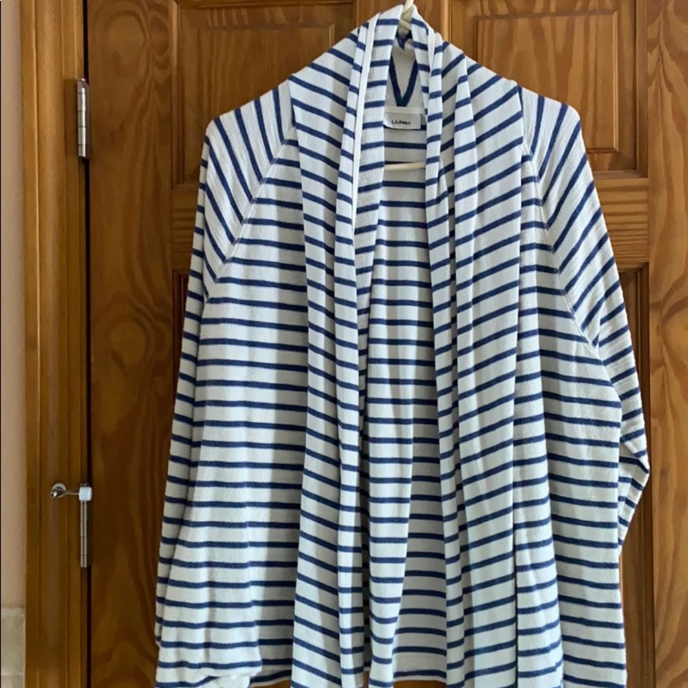 Women’s Ll bean sweater
